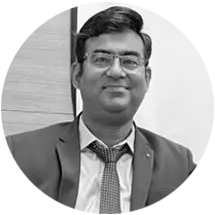 Ranjeet: Seasoned tech expert with 25+ years, driving growth as Head of Technology.